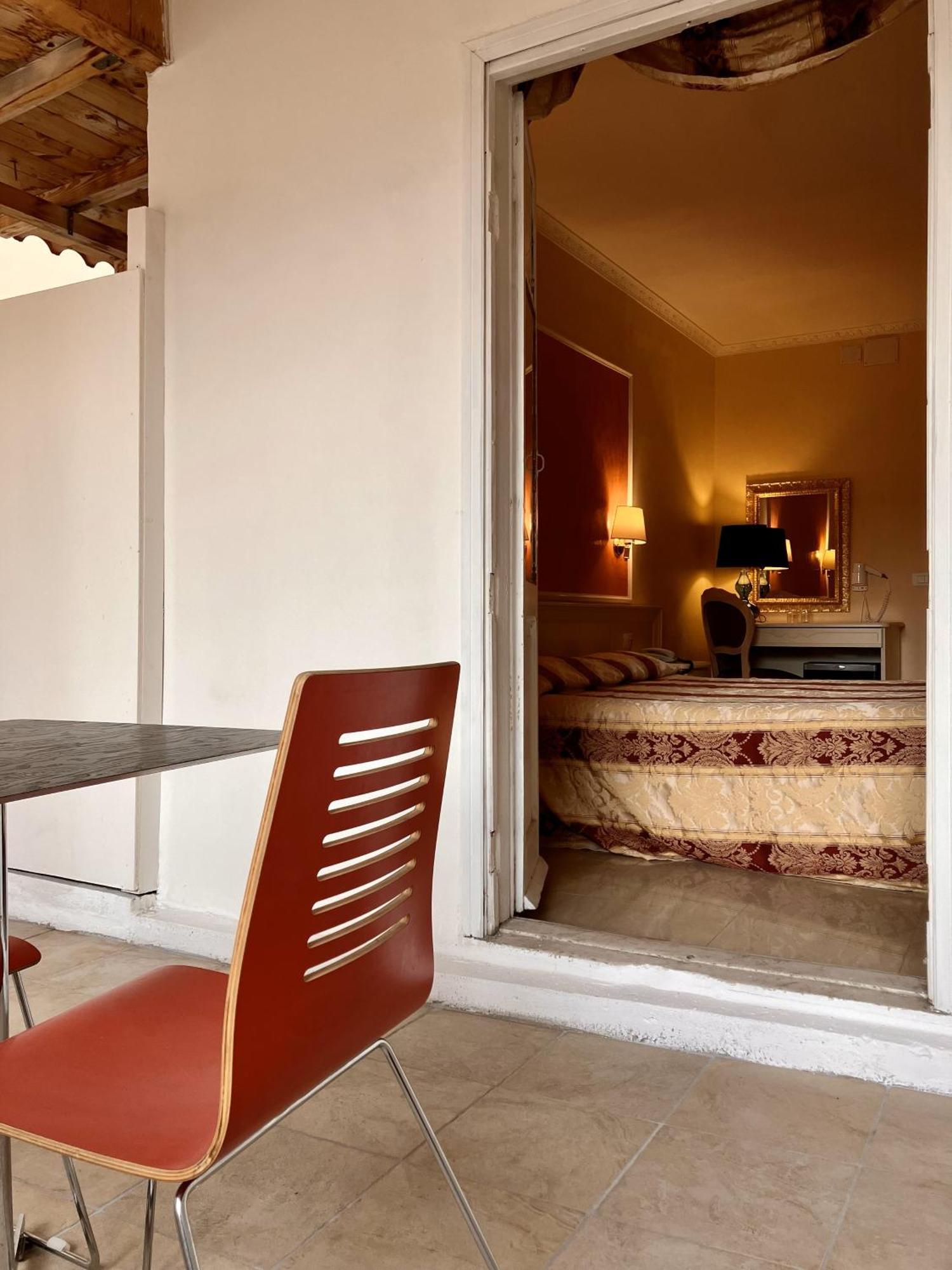 Hotel Erdarelli Рим Екстериор снимка