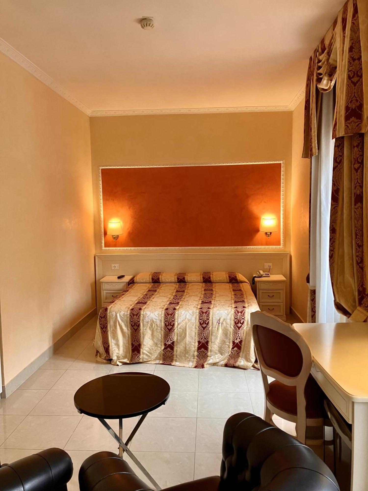 Hotel Erdarelli Рим Екстериор снимка